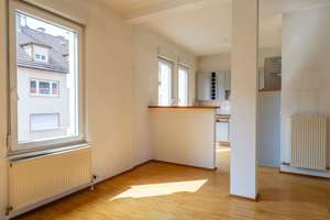 Schöne Drei-Zimmer-Wohnung mit Balkon im Stuttgarter Westen – Die vollständige Adresse der Immobilie erhältst du vom Anbieter., 70197 Rotebühl, Stuttgart – Vorschaubild 4
