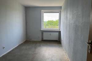 94m² - Großzügige 4-Zimmer-Wohnung mit Balkon, zwei Stellplätzen und attraktiver WG-Eignung – Hessenstraße 20, 97078 Lindleinsmühle, Würzburg – Vorschaubild 9