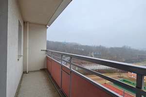 * renovierte 3 Raum * Zentrum * Fahrstuhl * fantastische Aussicht * – Nicolaistraße 3, 8056 Innenstadt, Zwickau – Vorschaubild 11