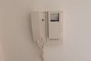 schöne Dachwohnung mit Fahrstuhl – Die vollständige Adresse der Immobilie erhältst du vom Anbieter., 9113 Schloßchemnitz, Chemnitz – Vorschaubild 5