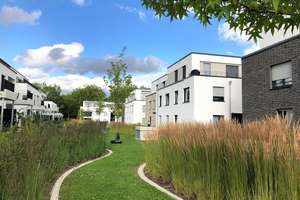 Wunderschöne, großzügige 4-Zimmerwohnung mit TG-Stellplatz in absoluter Top-Lage von Windberg – Die vollständige Adresse der Immobilie erhältst du vom Anbieter., 41063 Windberg, Mönchengladbach – Vorschaubild 1