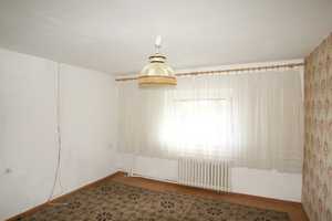 4-Zimmer-Doppelhaushälfte auf großem Grundstück mit Blick ins Grüne! !Modernisieren und gestalten! – Oder-Spree (Kreis) – Vorschaubild 11