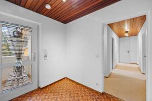 Wohnen am Hachinger Bach – großzügige 3-Zi.-Wohnung mit Westbalkon – 81736 Neuperlach, München – Vorschaubild 2