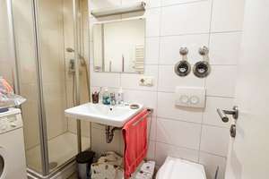 Vermietete 2-Zimmer-Wohnung mit Ausrichtung zum Innenhof! – Die vollständige Adresse der Immobilie erhältst du vom Anbieter., 93047 Innenstadt, Regensburg – Vorschaubild 6