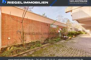Sie hier? Wir auch! Wohnidyll direkt am Herzogenriedpark: Bungalow mit Wintergarten & 2 Bädern & TG. – Die vollständige Adresse der Immobilie erhältst du vom Anbieter., 68169 Neckarstadt-Ost/Wohlgelegen, Mannheim – Vorschaubild 7