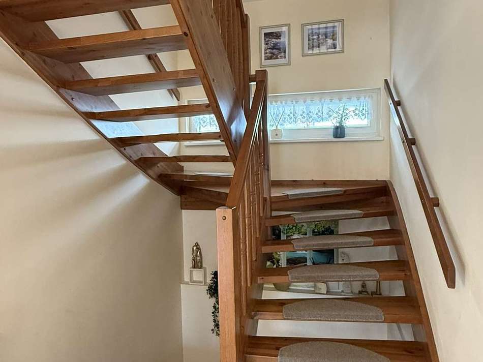Schöne Holztreppe