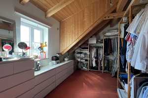 Vielfältig nutzbares Haus für 1 bis 2 Familien mit sehr großem Grundstück – Landshut (Kreis) – Vorschaubild 7