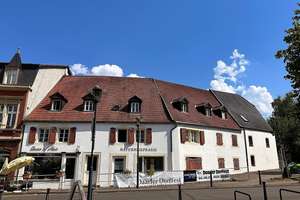 Ruhige 2 ZKB Wohnung direkt am St. Arnualer Markt – Die vollständige Adresse der Immobilie erhältst du vom Anbieter., 66119 Sankt Arnual, Saarbrücken – Vorschaubild 1