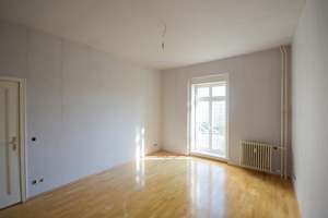 Lichtdurchflutete 2-Zimmer-Wohnung mit Charme am Strausberger Platz – Strausberger Platz 8, 10243 Friedrichshain, Berlin – Vorschaubild 11