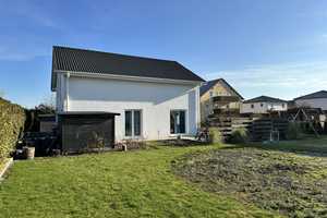 Ihr Neubau-Traumhaus mit großzügigem Grundstück – Helmstedt (Kreis) – Vorschaubild 4