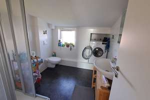 Helle 2-Zimmer Dachgeschosswohnung in der Projensdorfer Straße – Projensdorfer Straße 12, 24106 Wik, Kiel – Vorschaubild 2