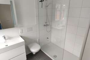Stilvoll modernisiert: 2-Zimmer-Wohnung in Hannover – Laher Kirchweg 24, 30659 Bothfeld, Hannover – Vorschaubild 6
