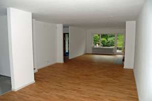 Gemütliches Reihenmittelhaus im Grünen – Die vollständige Adresse der Immobilie erhältst du vom Anbieter., 70195 Botnang-West, Stuttgart – Vorschaubild 4