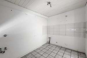 36 m² Wohnkomfort mit direktem Zugang ins Freie – Frintroper Str. 17, 45355 Schönebeck, Essen – Vorschaubild 6