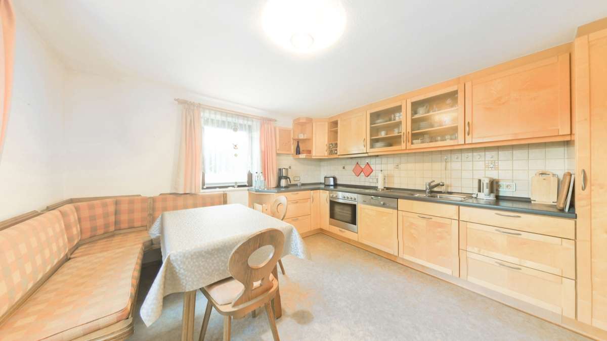 Immobilie in Walkertshofen - Charmant, solide, ausbaufähig ist dieses Einfamilienhaus in Walkertshofen - Bild 0