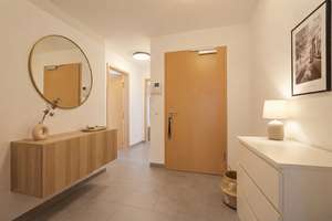 Skyline-Blick & Parknähe: Moderne 2-Zimmer-Oase mit Einbauküche und TG-Stellplatz am Rebstockpark! – Die vollständige Adresse der Immobilie erhältst du vom Anbieter., 60486 Bockenheim, Frankfurt am Main – Vorschaubild 4