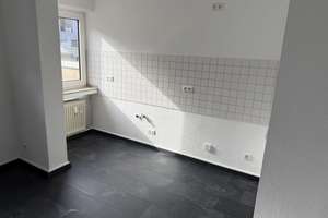 Eigennutzung oder Investment! Modernisiertes Apartment mit kleinem Balkon in zentraler Wohnlage! – Die vollständige Adresse der Immobilie erhältst du vom Anbieter., 45130 Rüttenscheid, Essen – Vorschaubild 5