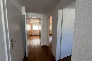 SEHR SCHÖNES EINFAMILIENHAUS MIT STELLPLATZ, DACHTERRASSE UND EINLIEGERWOHNUNG IN KLETTENBERG – Die vollständige Adresse der Immobilie erhältst du vom Anbieter., 50939 Klettenberg, Köln – Vorschaubild 16