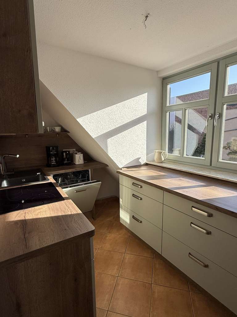 Immobilie in Sangerhausen - 3-Zi-Wohnung mit Balkon, EBK, Stellplatz - Vermietet, Toplage Sangerhausen Zentrum - Bild 2