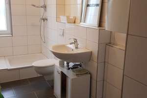 gepflegte 3 Zimmerwohnung 2.OG - in Vinnhorst - von Privat – Die vollständige Adresse der Immobilie erhältst du vom Anbieter., 30419 Vinnhorst, Hannover – Vorschaubild 4
