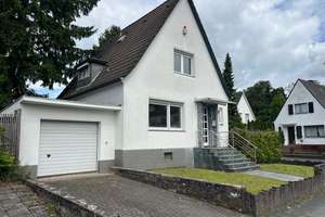 Freistehendes Einfamilienhaus mit Garage, neuer Heizung & Entwicklungspotenzial in ruhiger Toplage – Baumberger Straße 2, 50737 Longerich, Köln – Vorschaubild 5