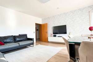 3-Zimmer-Wohnung mit Balkon und Stellplatz – solide Kapitalanlage in Wiesbaden – Die vollständige Adresse der Immobilie erhältst du vom Anbieter., 65197 Klarenthal, Wiesbaden – Vorschaubild 4
