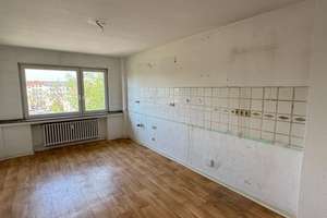 Dachgeschoss mit Balkon und 2 Schlafzimmern in Duisburg-Sternbuschweg – Sternbuschweg 14, 47057 Neudorf-Nord, Duisburg – Vorschaubild 9