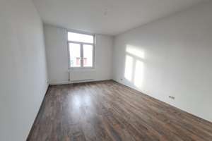 Modernisierte 3-Zimmer-Wohnung mit Balkon und Fußbodenbelag in Bremerhaven-Lehe! – Fritz-Reuter-Straße 31, 27568 Lehe, Bremerhaven – Vorschaubild 3