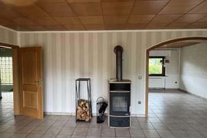 Gepflegtes Einfamilienhaus mit EBK, Balkon, schön angelegtem Garten und Aussicht – Die vollständige Adresse der Immobilie erhältst du vom Anbieter., 51545 Waldbröl – Vorschaubild 12