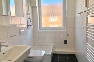 Gelegenheit: renovierte 3-Zimmer-Wohnung – Achterkamp 104, 24106 Wik, Kiel – Vorschaubild 2