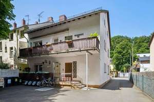 4 Familienhaus mit Werkstatt vollvermietet gute Lage Wiesbaden Rambach – Die vollständige Adresse der Immobilie erhältst du vom Anbieter., 65207 Rambach, Wiesbaden – Vorschaubild 2