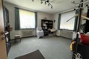 Modernisiertes Zweifamilienhaus in ruhiger Lage – Die vollständige Adresse der Immobilie erhältst du vom Anbieter., 86453 Dasing – Vorschaubild 4