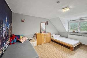 Einmalige Gelegenheit für Familien oder Kapitalanleger, Gepflegtes Reihenendhaus in Landscheid! – Die vollständige Adresse der Immobilie erhältst du vom Anbieter., 54526 Landscheid – Vorschaubild 15