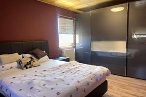 KILIAN IMMOBILIEN! EXKLUSIVE DHH AUS 2000 MIT 157 M² WFL IN ROTH!  EBK * 2 BÄDER * KELLER * GARAGE – Die vollständige Adresse der Immobilie erhältst du vom Anbieter., 91154 Roth – Vorschaubild 99