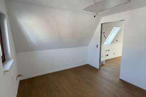 Helle DG Wohnung, Gartenmitbenutzung Travemünde – Kurgartenstraße 76, 23570 Travemünde, Lübeck – Vorschaubild 2