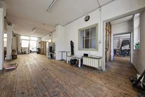 Property thumbnail 6