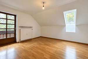 2-Zi.-Dachgeschosswohnung in ruhiger und grüner Bestlage von Solln – 81479 Solln, München – Vorschaubild 2