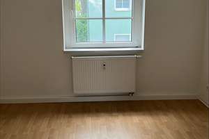 3 Raumwohnung mit Dusche – Auenstraße 13, 6749 Bitterfeld-Wolfen – Vorschaubild 6