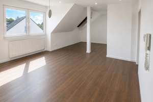 Erstbezug nach Kernsanierung – Moderne 98 m² Dachgeschosswohnung in ruhiger Lage in Darmstadt-Wixhau