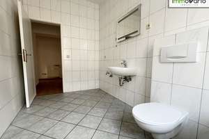 4-Zimmer-Wohnung mit kleinem Balkon, Abstellraum, Tageslichtbad mit Wanne und Gäste-WC mit Dusche. – Peter-Paul-Straße 9, 39106 Alte Neustadt, Magdeburg – Vorschaubild 10