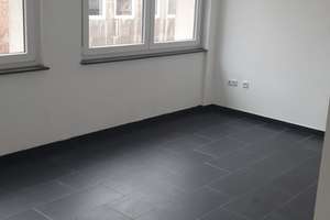 Perfekt für die Familie: Modernisierte 4-Zimmer Wohnung – Universitätsstr. 40, 47051 Altstadt, Duisburg – Vorschaubild 9