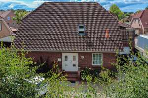 Einziehen und wohlfühlen - Charmantes Ein-/Zweifamilienhaus in Marienhafe – 26529 Marienhafe – Vorschaubild 2