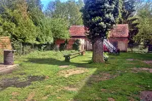 Bei Teuchern -  (T)RAUM ZUR ENTFALTUNG ! Imposantes, solides Klinker-MFH / EFH, WFl. ca. 390 m² – Burgenlandkreis – Vorschaubild 3