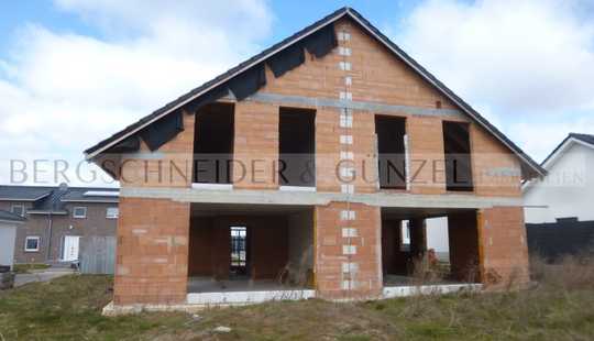 Bild von Zweifamilienhaus als Doppelhaus im Rohbau in Ilsede!
