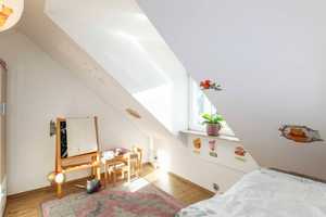 Moderne DHH mit eigenem Garten in Ortsrandlage von Velden! – Landshut (Kreis) – Vorschaubild 14