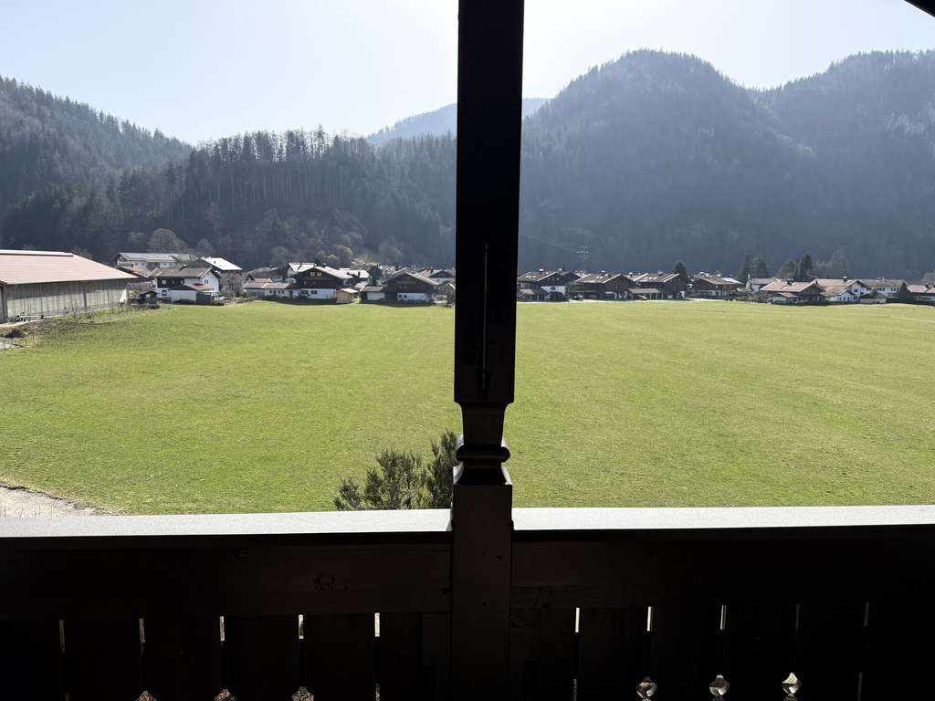 Immobilie in Unterwössen - Vorankündigung_2-3 Zimmer Dachgeschosswohnung, unverbaubarer Bergblick,  Chiemgau - Bild 4