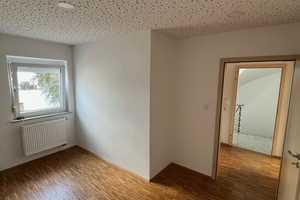 Geräumiges, saniertes 8-Raum-Reiheneckhaus mit gehobener Innenausstattung in Augsburg Hammerschmiede – Augsburg – Vorschaubild 16
