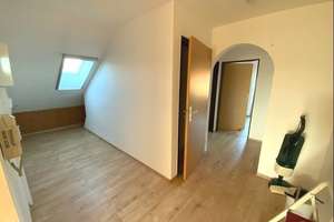 3-Zimmer-Dachgeschosswohnung mit Garten – Die vollständige Adresse der Immobilie erhältst du vom Anbieter., 85049 West, Ingolstadt – Vorschaubild 8