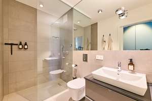Hochwertige 4-Zimmer-Wohnung mit Penthouse-Atmosphäre – durchdacht statt Standard – Die vollständige Adresse der Immobilie erhältst du vom Anbieter., 80999 Untermenzing, München – Vorschaubild 17