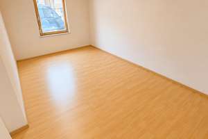 Einfamilienhaus in Empfingen mit Ausbaupotential – Die vollständige Adresse der Immobilie erhältst du vom Anbieter., 72186 Empfingen – Vorschaubild 5